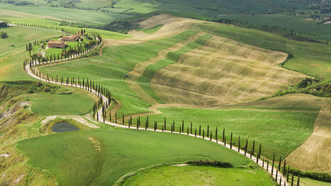MiTur e Vie Francigene lanciano 'La rete dei cammini'