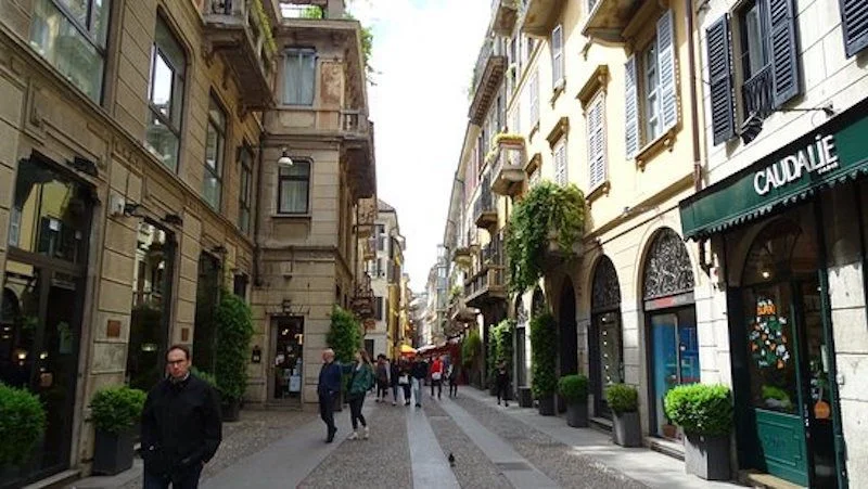 Via Brera Milano
